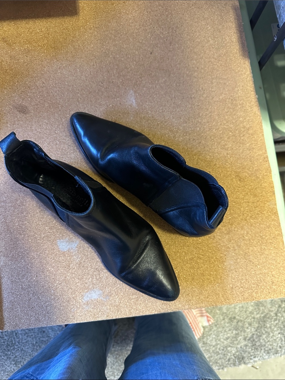 Women's Black Pointed Leather Ankle Booties